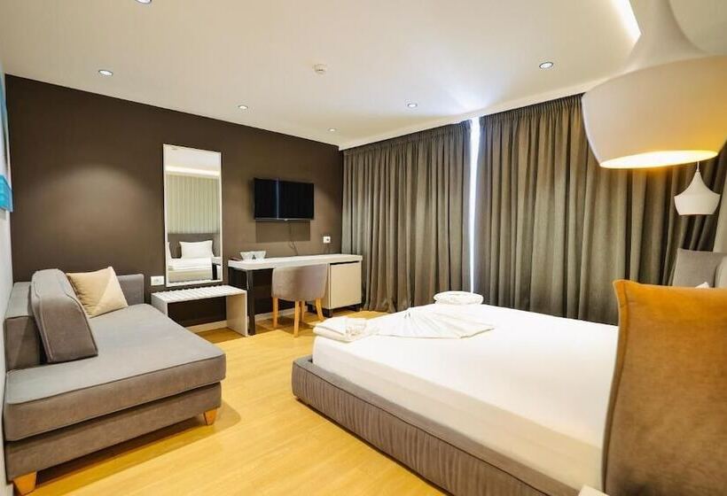 オーシャンビューのデラックストリプルルーム, L Amo Del Mare