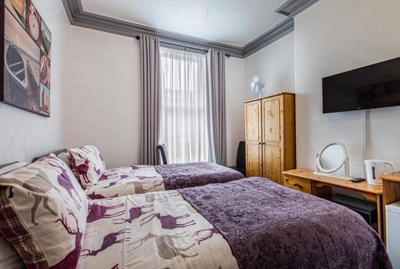 غرفة قياسية, The Capri Guesthouse