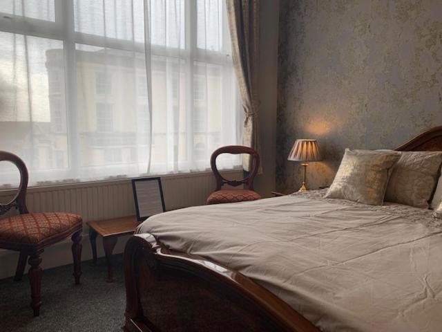 غرفة قياسية سرير كينج, The Capri Guesthouse