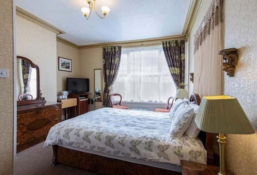 غرفة قياسية سرير كينج, The Capri Guesthouse