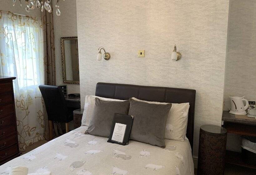 غرفة قياسية سرير كينج, The Capri Guesthouse