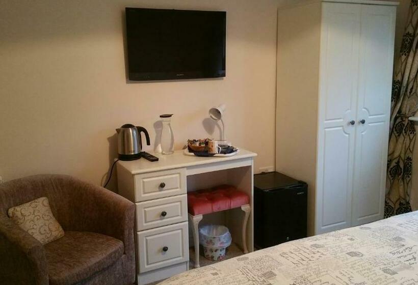 غرفة سوبيريور مطلّة علي الحديقة, Wimborne Lodge