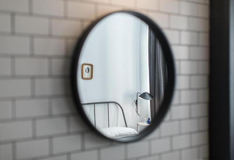 سوئیت با بالکن, Bubusuites