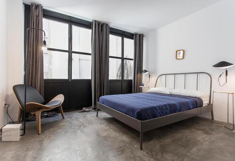 سوئیت با بالکن, Bubusuites