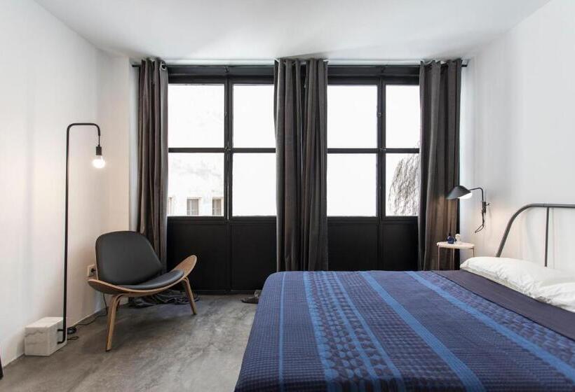 سوئیت با بالکن, Bubusuites