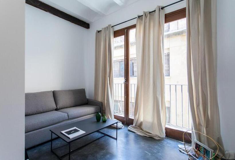 جناح مزوَّد بشرفة, Bubusuites