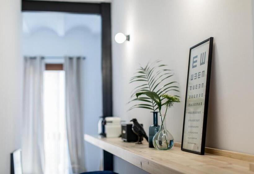 سوئیت با بالکن, Bubusuites