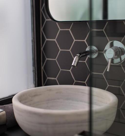 سوییت سوپریور, Bubusuites