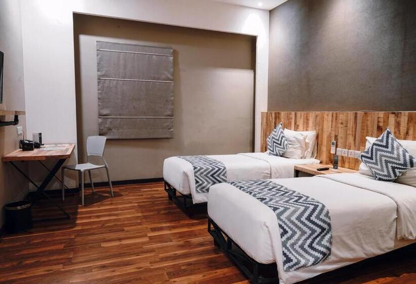 Номер Deluxe Вид на Сад, All Nite & Day Palembang Veteran