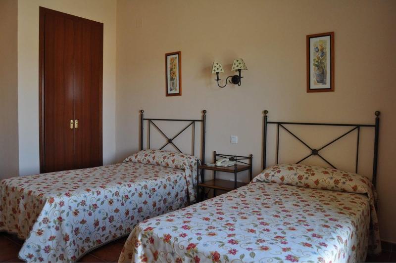 Quarto Estandar Individual, Alonso De Monroy