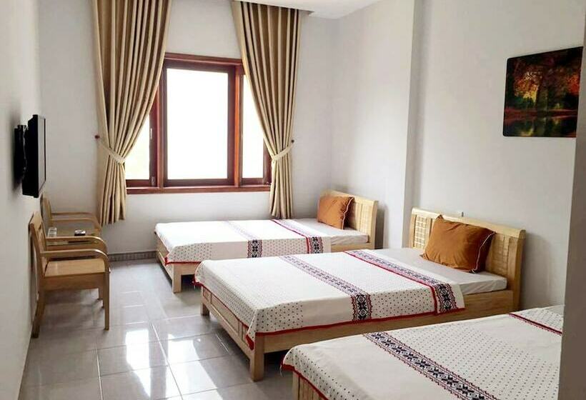 اتاق استاندارد سه نفره, Bắc Nam