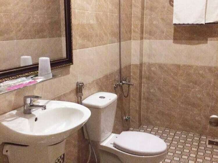 اتاق استاندارد سه نفره, Bắc Nam