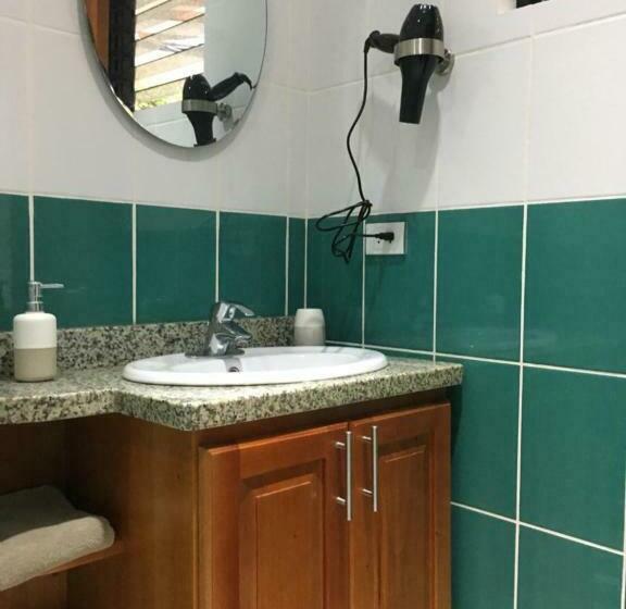 جناح سرير كينج, Casa Del Toucan