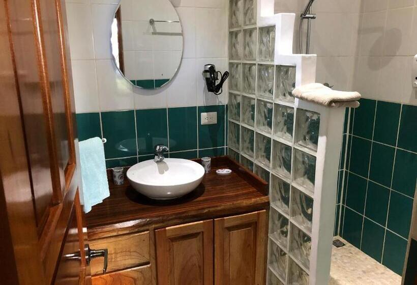 جناح سوبيريور مطل علي البحر, Casa Del Toucan