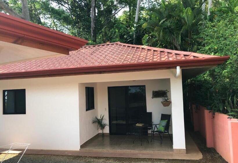 جناح, Casa Del Toucan