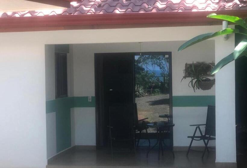 جناح, Casa Del Toucan