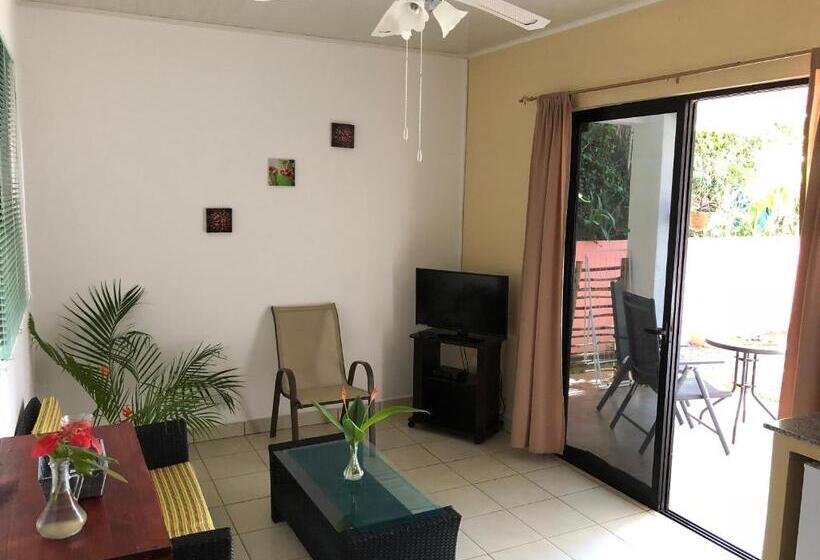 جناح, Casa Del Toucan