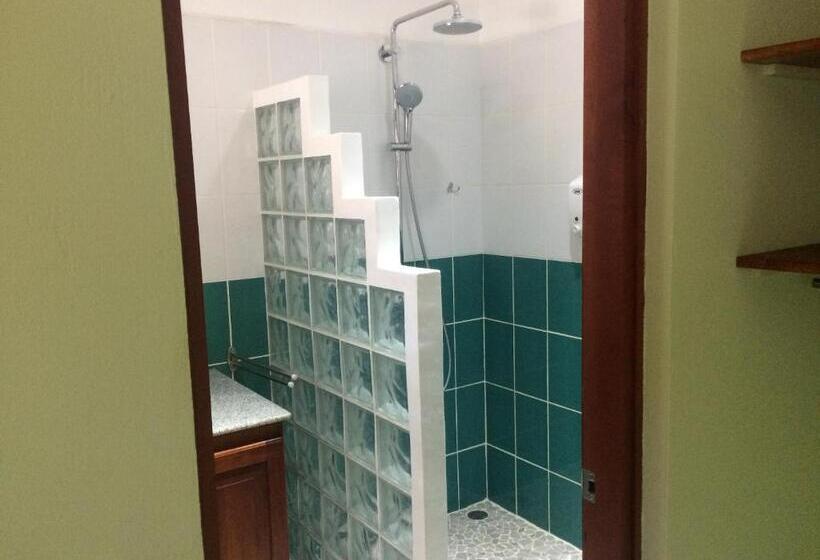 جناح, Casa Del Toucan