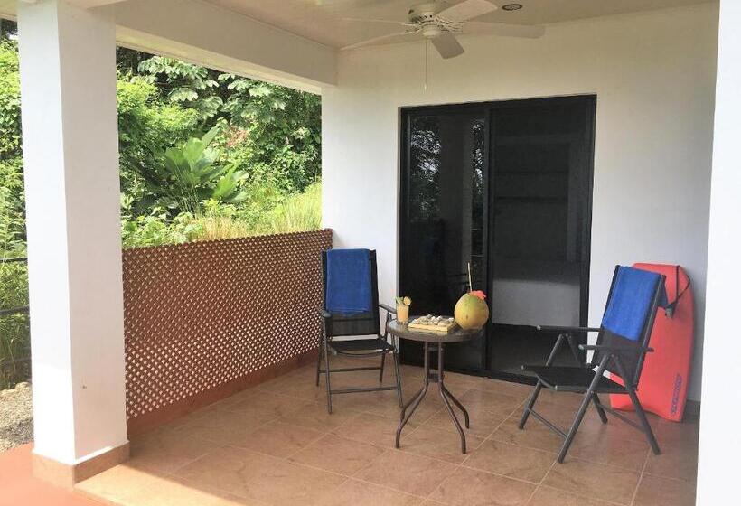 جناح, Casa Del Toucan