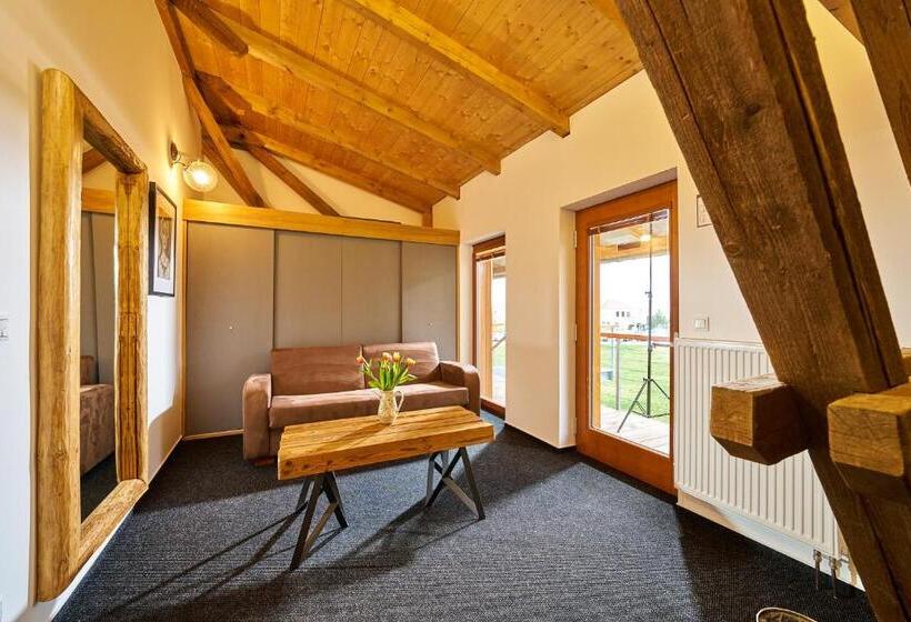 סוויטה מלכותית, Ryzlink