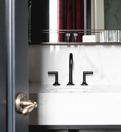 اتاق استاندارد با تخت بزرگ, The Broadview