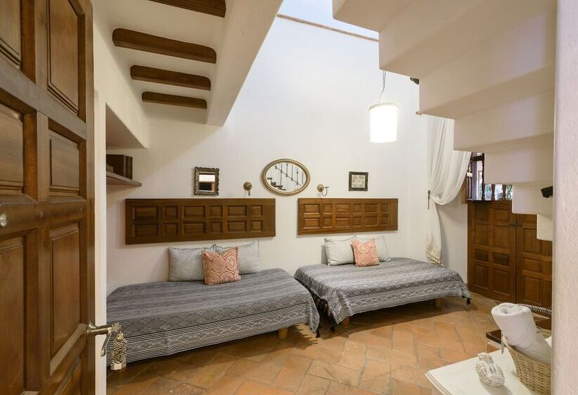 اتاق لوکس, Boutique Al Alma