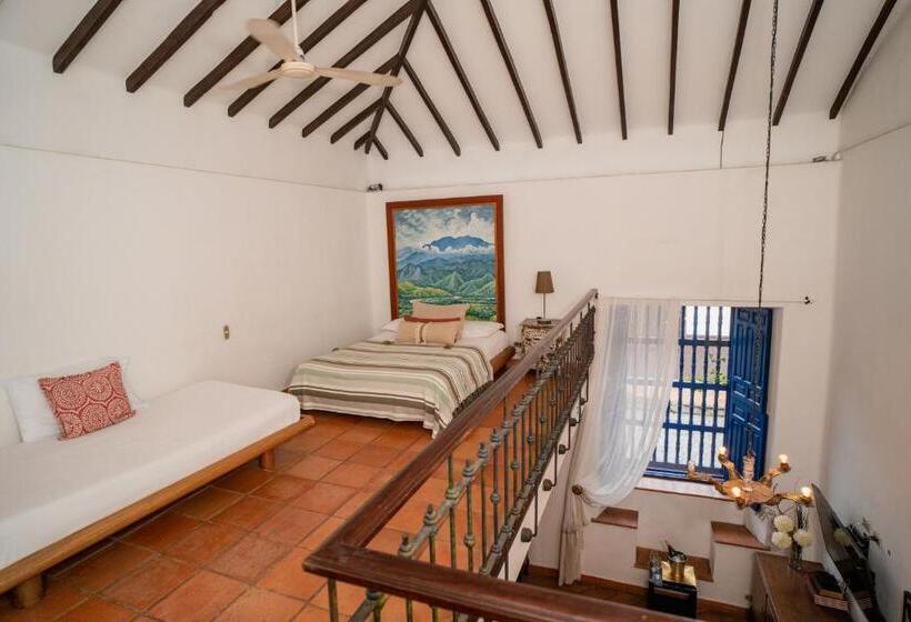 سوییت, Boutique Al Alma