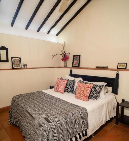 اتاق لوکس چهار تخته, Boutique Al Alma