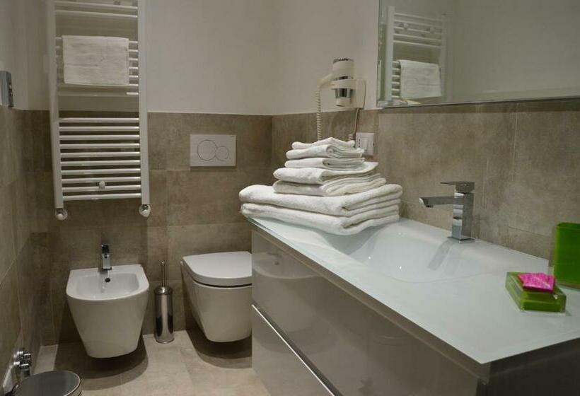 اتاق لوکس با تخت بزرگ, Acque Del Velino B&b