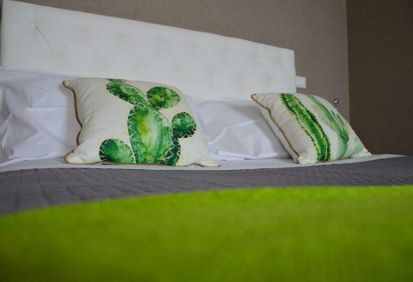 اتاق لوکس با تخت بزرگ, Acque Del Velino B&b