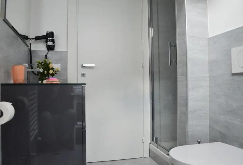 اتاق لوکس, Acque Del Velino B&b
