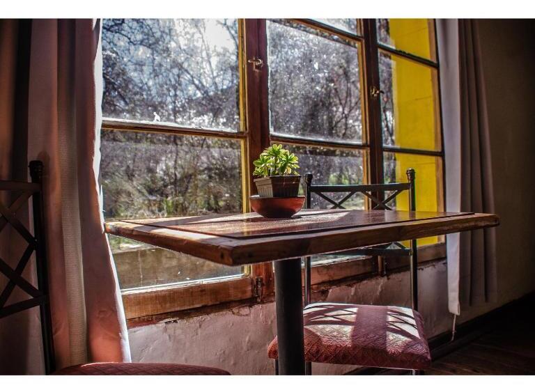 Номер Стандарт, Hostal Los Castaños