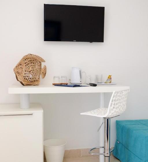 اتاق استاندارد سه تخته با چشمانداز باغ, La Dimora Salento