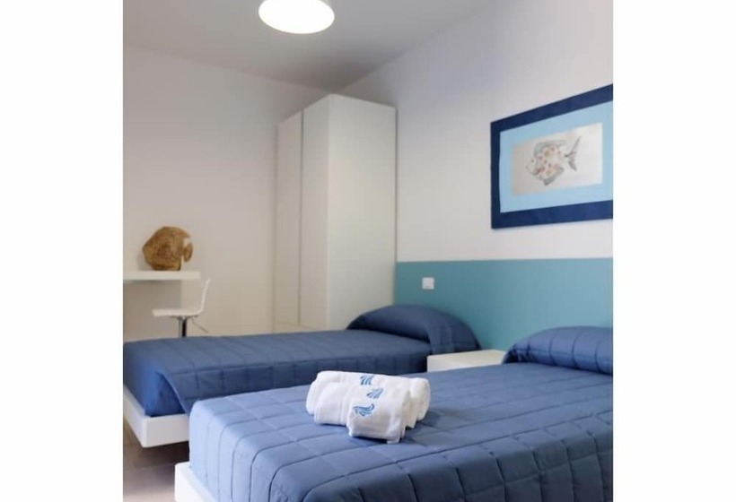 اتاق استاندارد سه تخته با چشمانداز باغ, La Dimora Salento