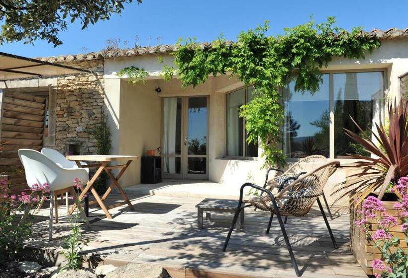 חדר סטנדרט נוף לבריכה, Villa Cabrida