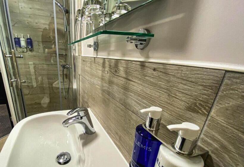 Quarto Estandar, Belmont Llandudno