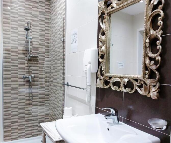 سوییت جونیور با بالکن, Casa Birmula Boutique