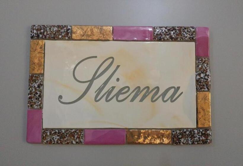 سوییت جونیور با بالکن, Casa Birmula Boutique