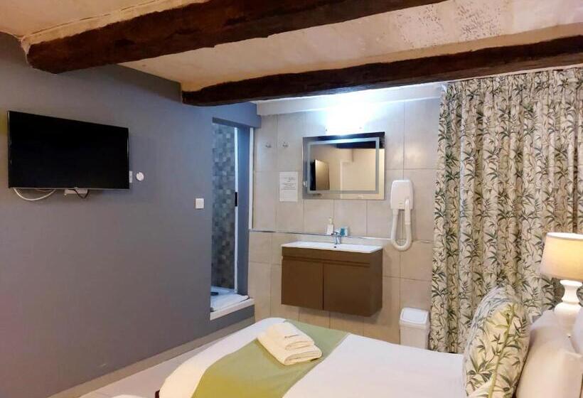 اتاق خانوادگی, Casa Birmula Boutique