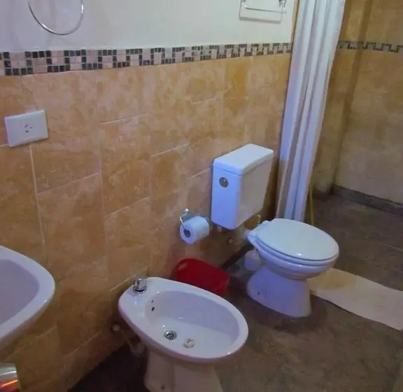 Standard Neljän Hengen Huone, Hosteria Maimará