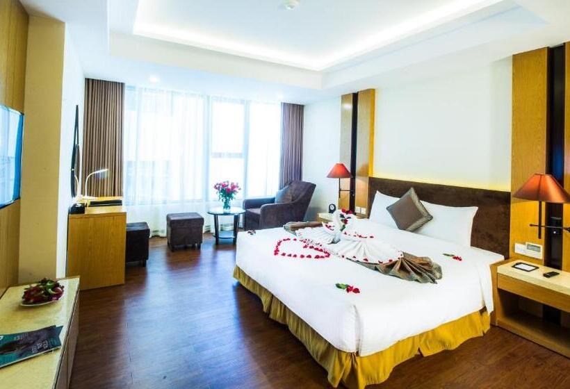 اتاق دلوکس با تخت کینگ و چشمانداز شهر, Muong Thanh Luxury Da Nang