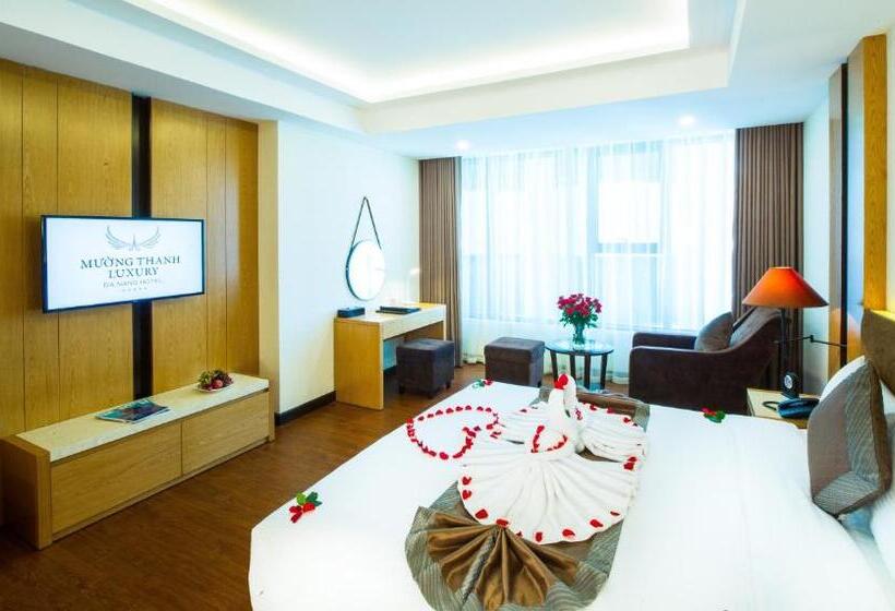 اتاق دلوکس با تخت کینگ و چشمانداز شهر, Muong Thanh Luxury Da Nang