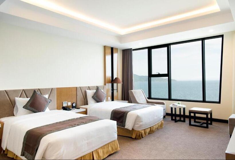 اتاق لوکس با چشم‌انداز دریا, Muong Thanh Luxury Da Nang