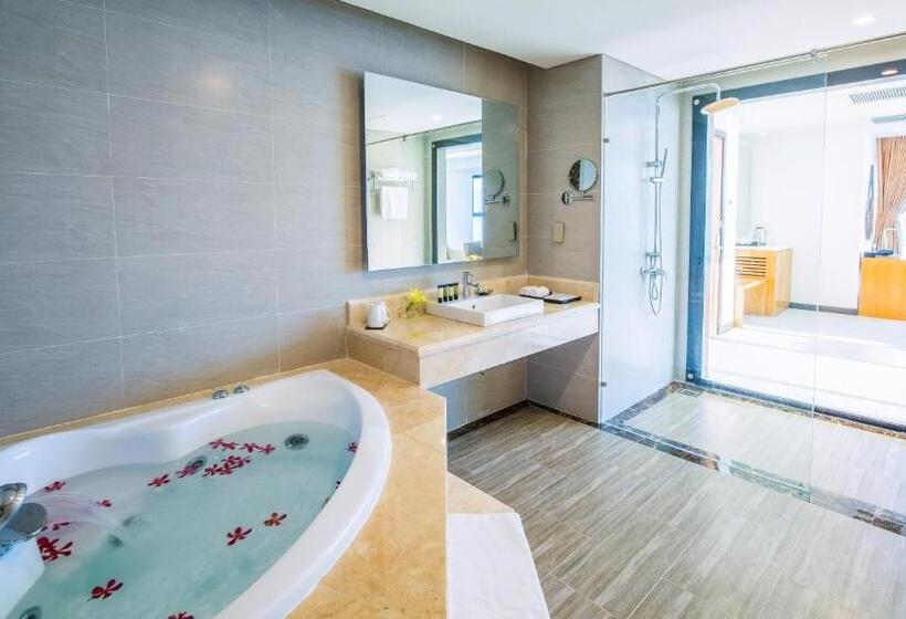 سوییت, Muong Thanh Luxury Da Nang