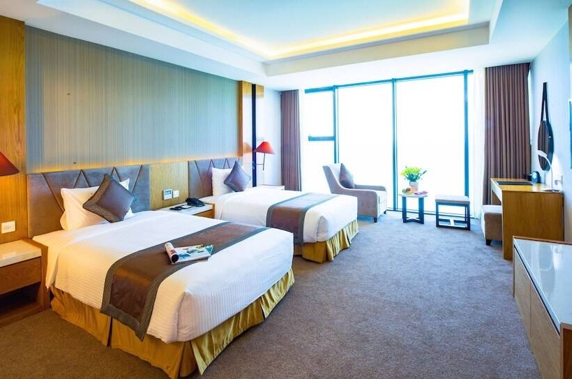 اتاق لوکس با چشم‌انداز دریا, Muong Thanh Luxury Da Nang