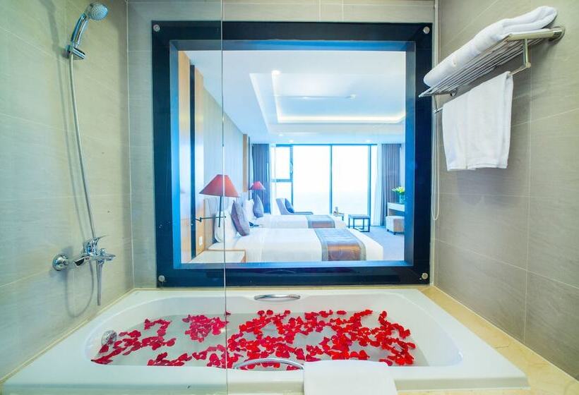 اتاق لوکس با چشمانداز دریا, Muong Thanh Luxury Da Nang