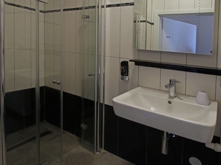 스탠다드 트리플 룸, Sophia