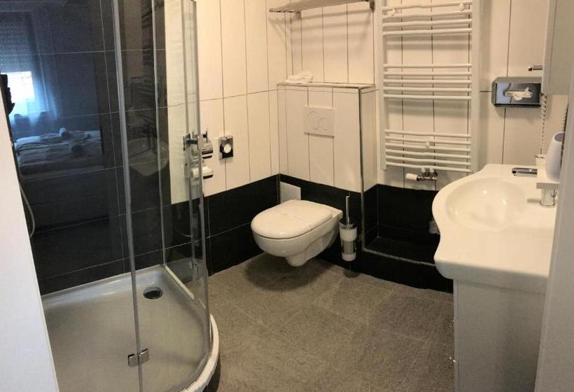 스탠다드 룸, Sophia