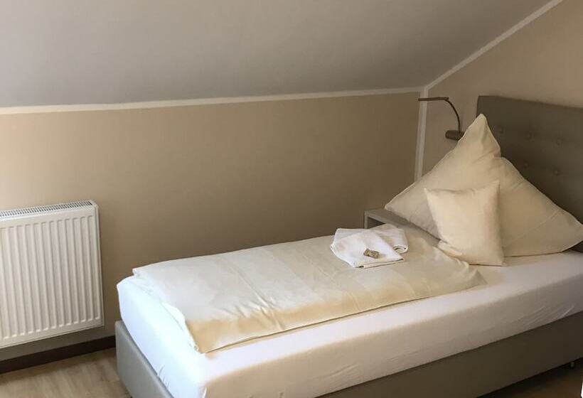Quarto Estandar Individual, Sophia