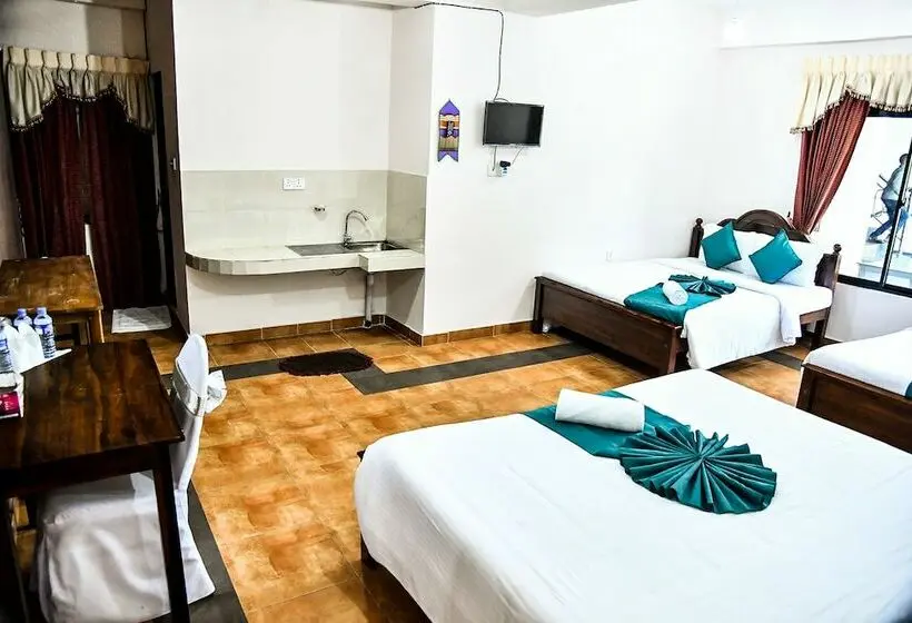 Suite Familiar, Sri Krishna Bhavan
